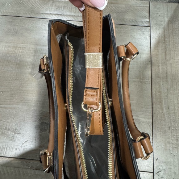 Elegant Multi-Color Tote - Picture 9 of 12